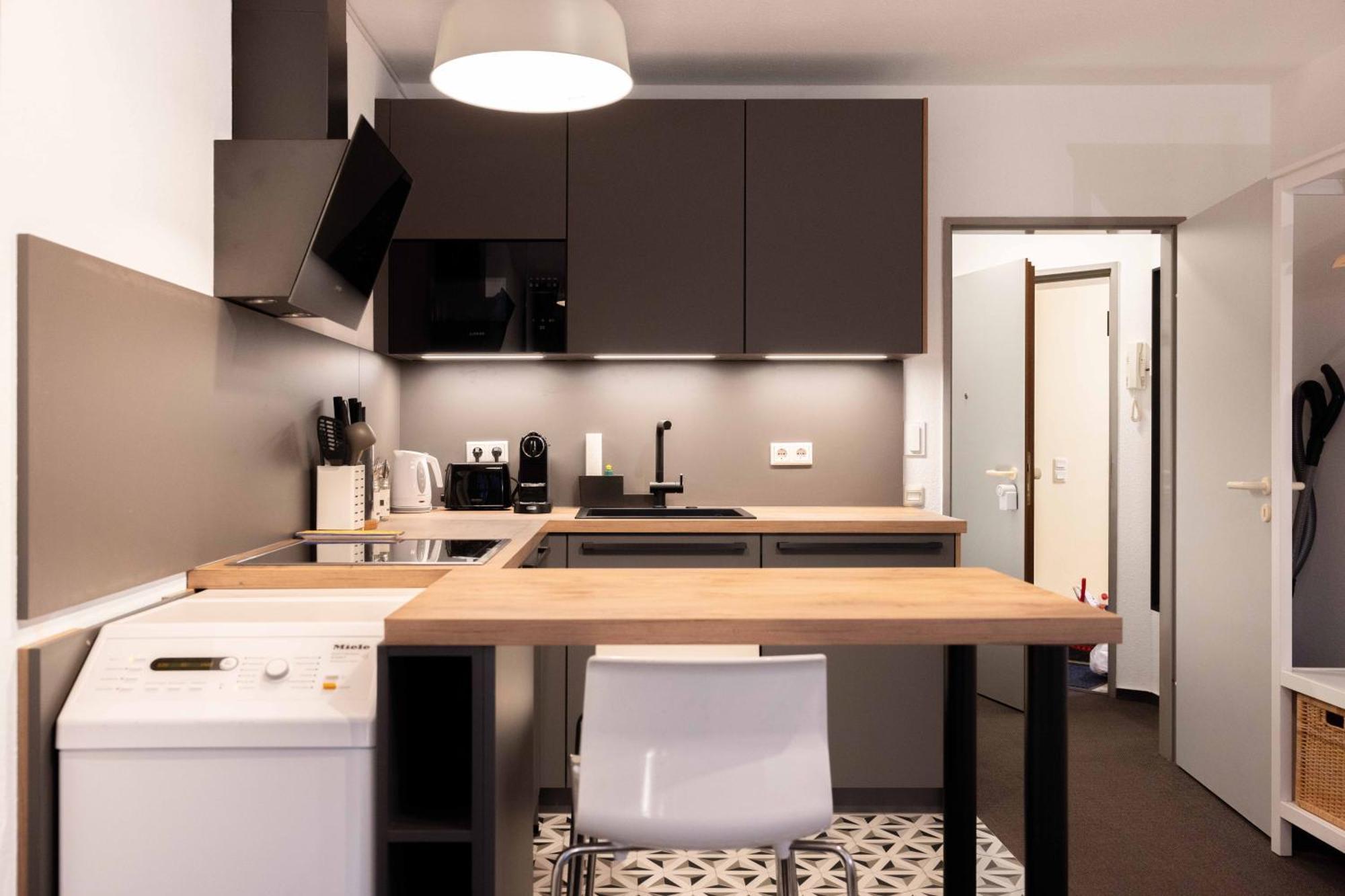 Zentrale Ruhige Wohnung Mit Parkplatz 파더본 외부 사진